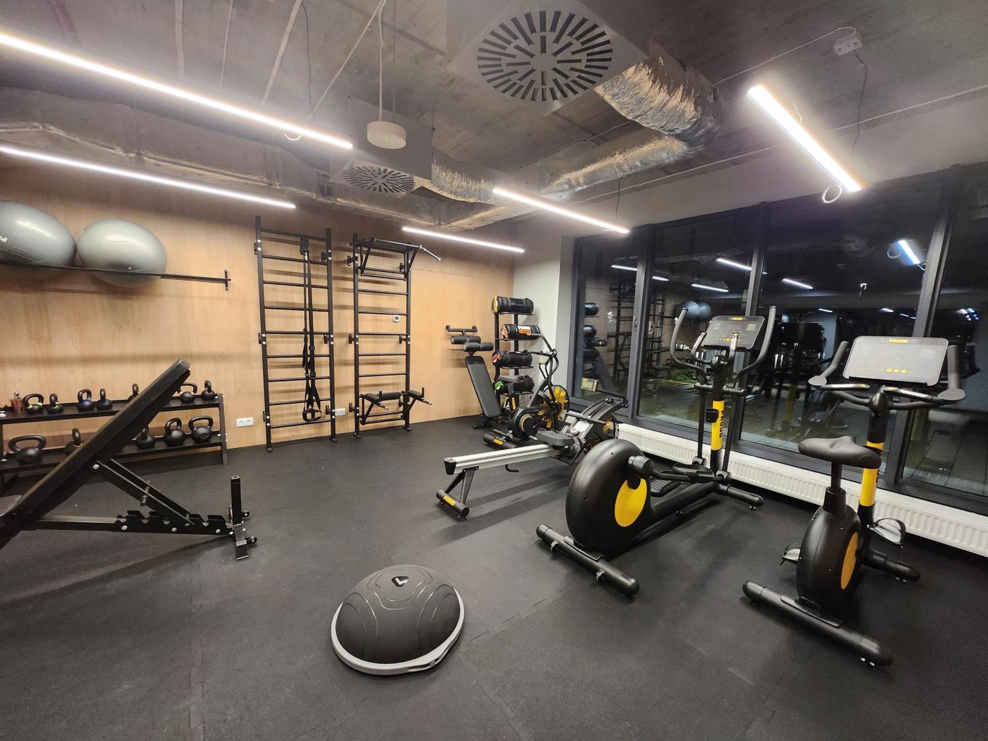 House - In With Private Jacuzzi, Full Access To Sauna, Gym And Billards - Studia Z Prywatnym Jacuzzi Oraz Dostepem Do Sauny, Silowni I Bilarda *