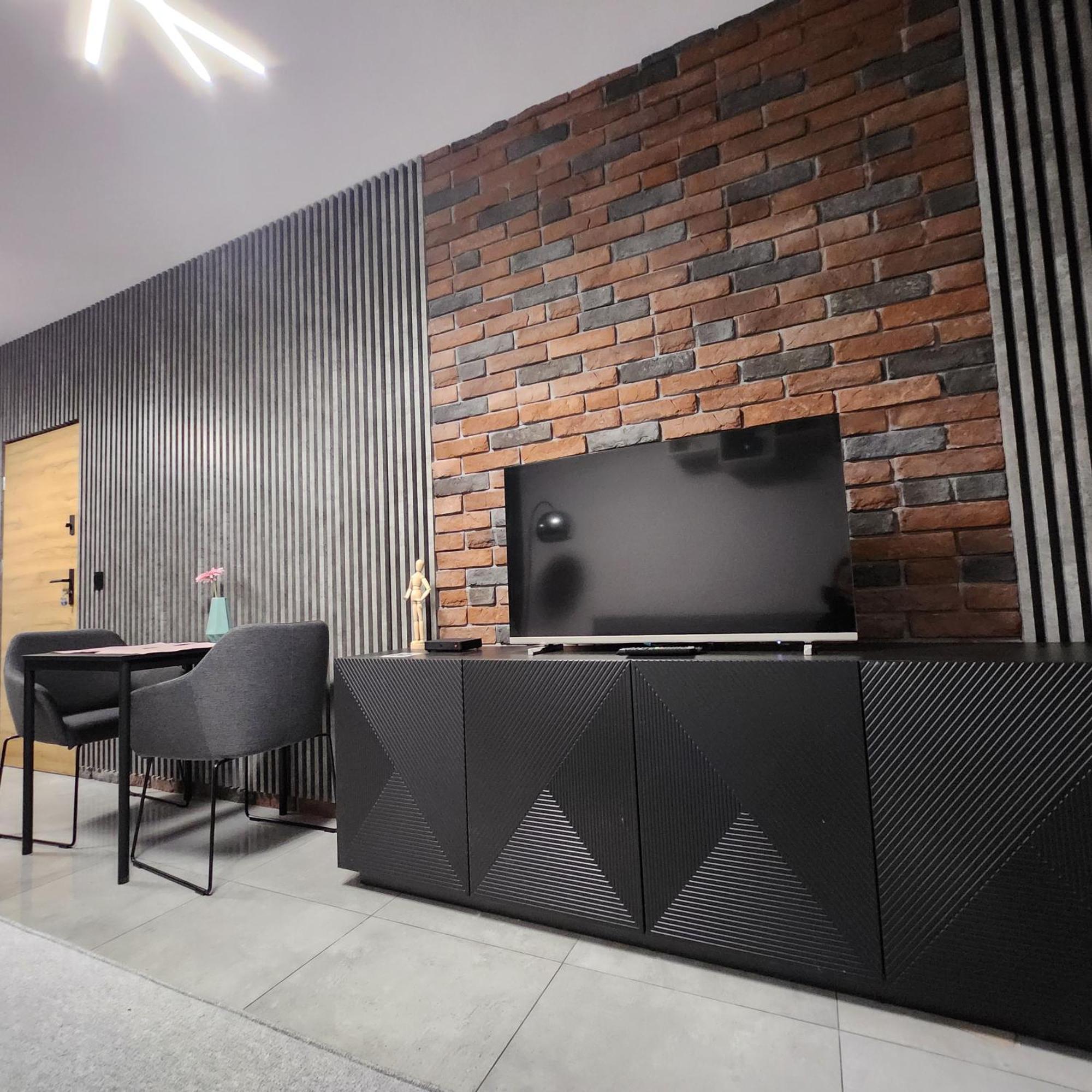 House - In With Private Jacuzzi, Full Access To Sauna, Gym And Billards - Studia Z Prywatnym Jacuzzi Oraz Dostepem Do Sauny, Silowni I Bilarda Apartamento *
