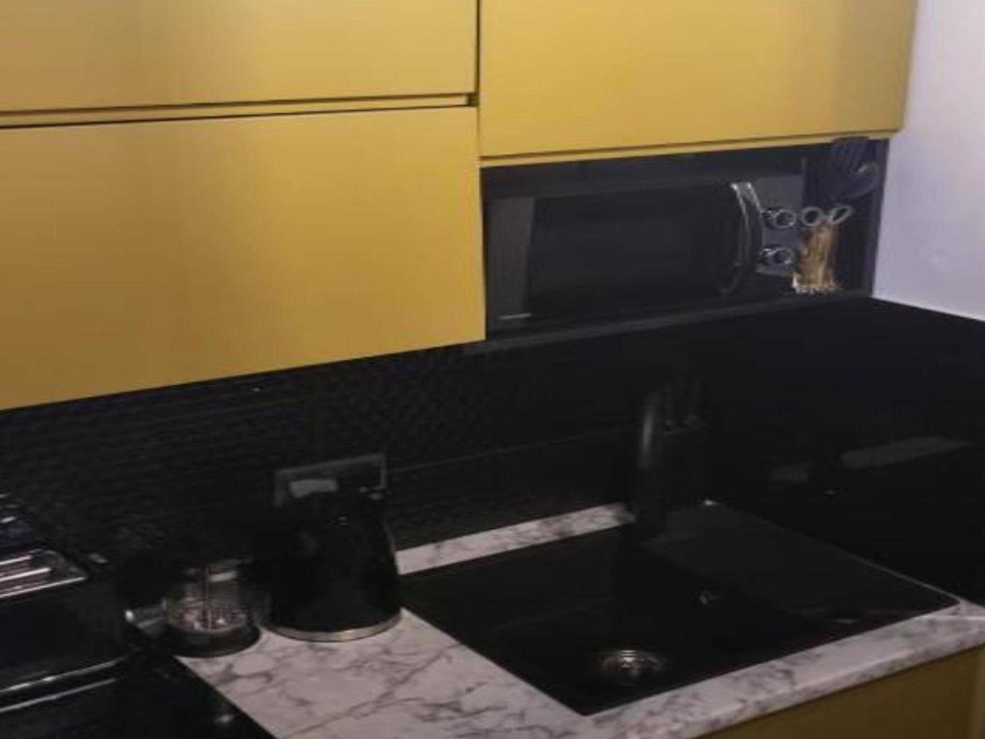 House - In With Private Jacuzzi, Full Access To Sauna, Gym And Billards - Studia Z Prywatnym Jacuzzi Oraz Dostepem Do Sauny, Silowni I Bilarda Apartamento