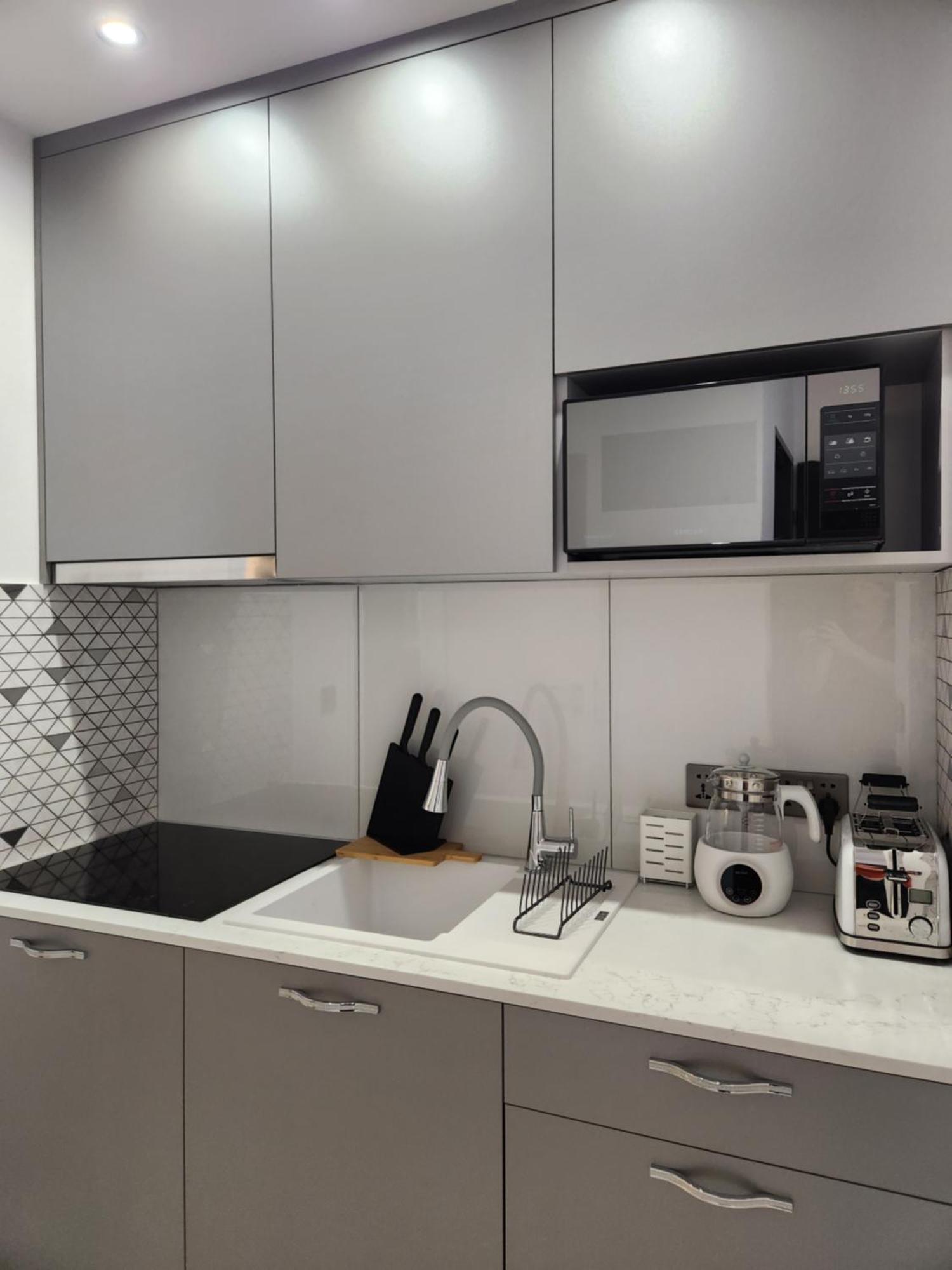 Apartament House - In With Private Jacuzzi, Full Access To Sauna, Gym And Billards - Studia Z Prywatnym Jacuzzi Oraz Dostepem Do Sauny, Silowni I Bilarda
