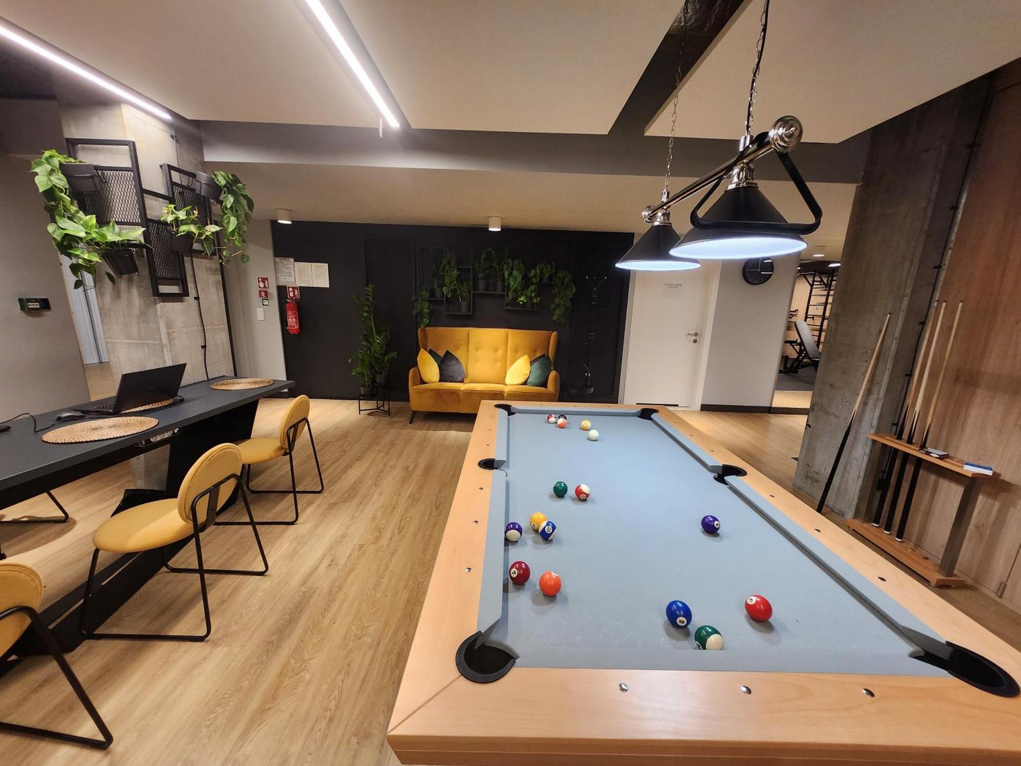 House - In With Private Jacuzzi, Full Access To Sauna, Gym And Billards - Studia Z Prywatnym Jacuzzi Oraz Dostepem Do Sauny, Silowni I Bilarda Warszawa