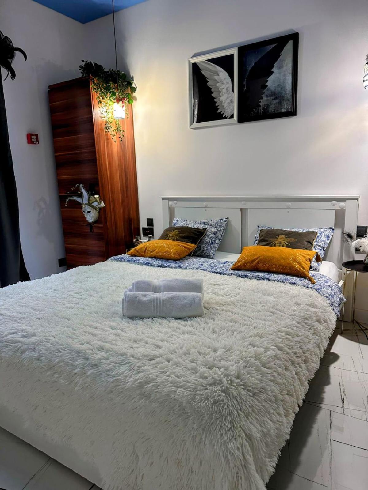 House - In With Private Jacuzzi, Full Access To Sauna, Gym And Billards - Studia Z Prywatnym Jacuzzi Oraz Dostepem Do Sauny, Silowni I Bilarda Apartament Warszawa